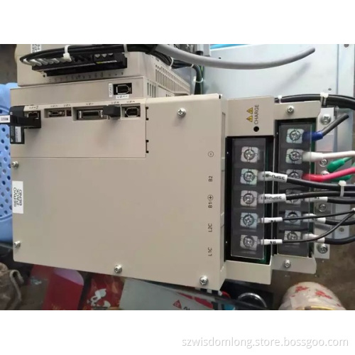 Yaskawa SGDV-470A11A 5.5KW NEW